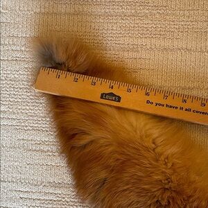 Fox fur collar